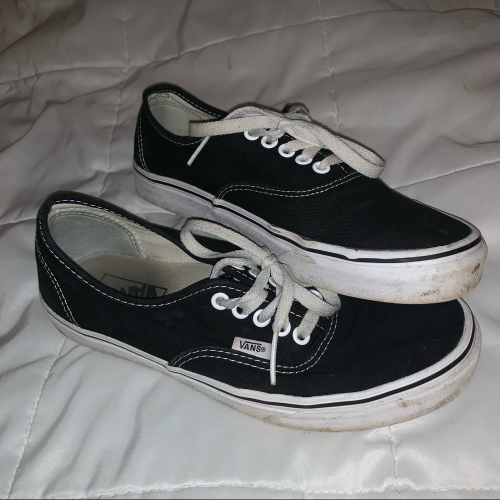 🖤Black Vans Authentic🖤